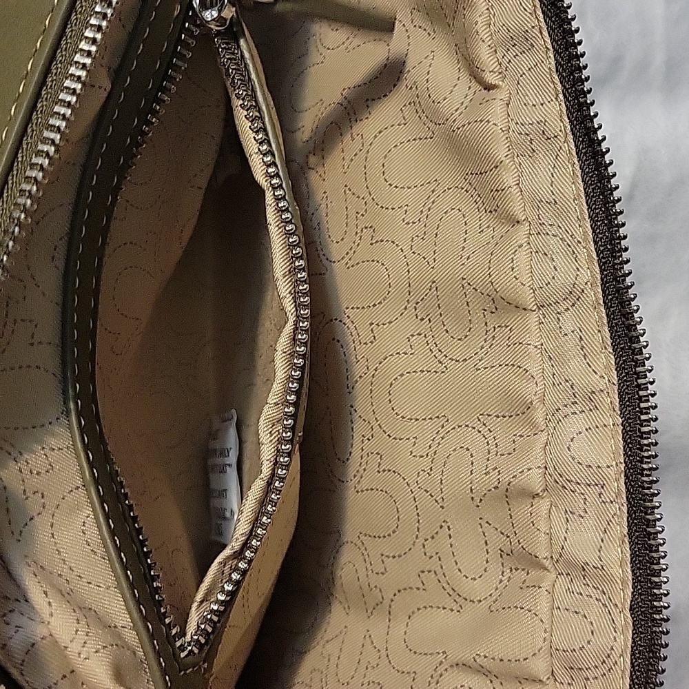 NWT True Religion Crossbody Bag - Picture 5 of 5